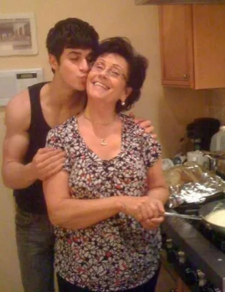 David Henrie y Selena Gomez: Tan Lindos :) David y Selena David Henrie y Selena Gomez: Tan Lindos :) David y Selena