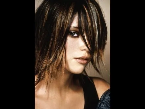 Decoloración Mechas doradas/cobrizas - YouTube Decoloración Mechas doradas/cobrizas - YouTube
