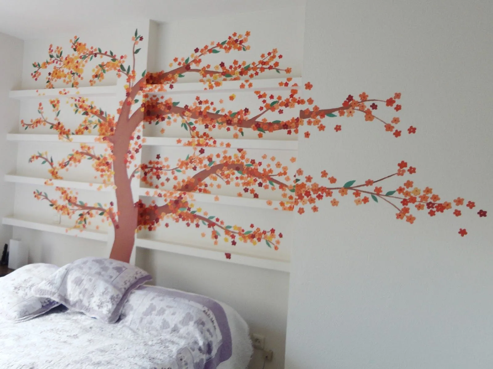 decopared: mural arbol en cabecero