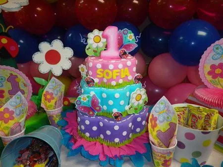 Decora tu fiesta con mariposas y flores | Fiestas, Baby showers ...