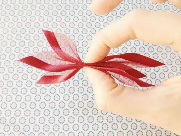 Decora una pinza para el cabello - Guía de MANUALIDADES