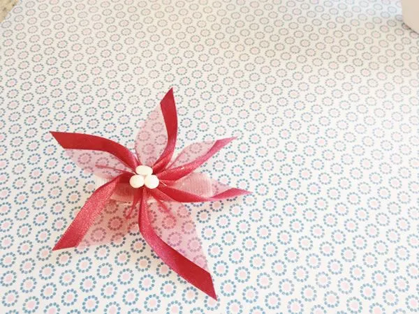 Decora una pinza para el cabello - Guía de MANUALIDADES Decora una pinza para el cabello - Guía de MANUALIDADES
