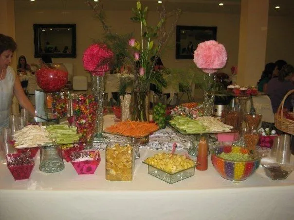 Mesa de snack para xv - Imagui