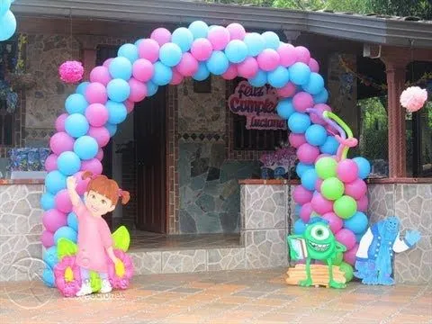 DECORACION BASICA MONSTER INC - UNIVERSITY CON GLOBOS - YouTube