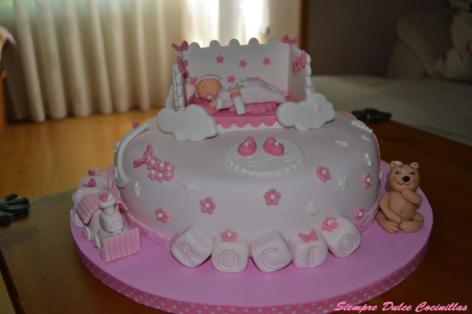 Siempre Dulce Cocinillas : Tarta Bautizo "El sueño de mi niña" Siempre Dulce Cocinillas : Tarta Bautizo "El sueño de mi niña"