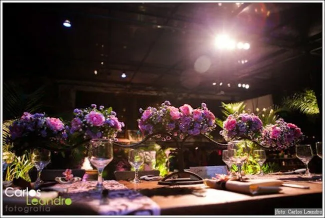 Decoración de boda en morado y rosa