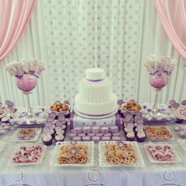 decoracion primera comunion on Pinterest | First Communion, Mesas ...