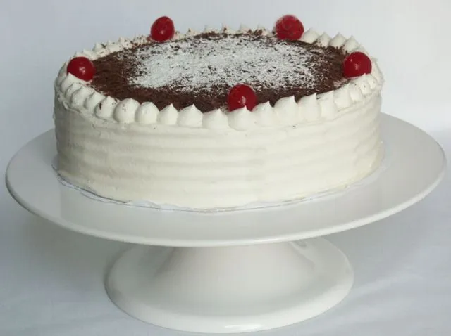 Decoración de torta con crema chantilly - Imagui