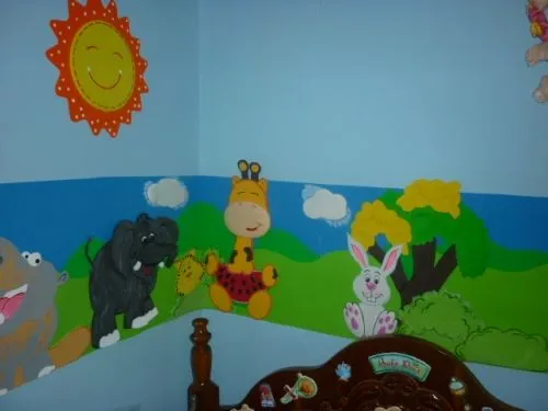 Decoración de cuarto con fomi para niña - Imagui