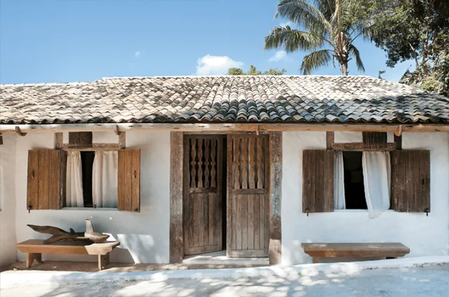 DECORACION FACIL: UNA CABAÑA EN LA PLAYA DE BRASIL