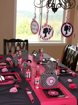 Decoración de Fiesta de Cumpleaños inspirada en Barbie : Fiestas ... Decoración de Fiesta de Cumpleaños inspirada en Barbie : Fiestas ...