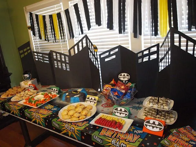 Decoración de Fiestas Infantiles de Batman | Arcos con Globos ... Decoración de Fiestas Infantiles de Batman | Arcos con Globos ...