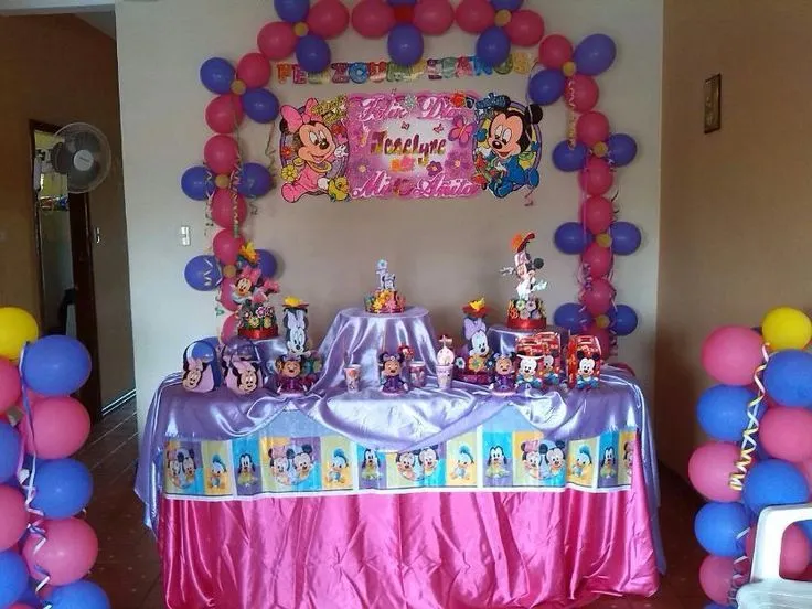 DEDICADA A TODO TIPO DE TRABAJO EN FOMIX (ARREGLOS, PANCARTAS ...