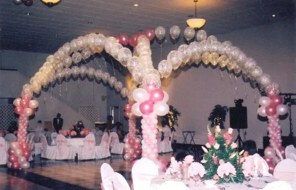 DECORACION CON GLOBOS