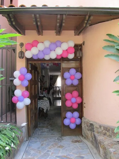 DECORACION CON GLOBOS PARA PRIMERA COMUNION 1 | Fiestas infantiles ... DECORACION CON GLOBOS PARA PRIMERA COMUNION 1 | Fiestas infantiles ...