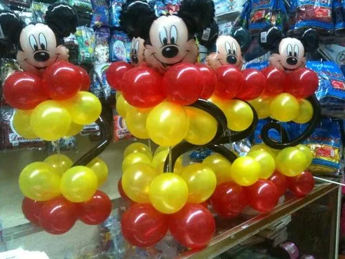 Decoraciónes con globos de Mickey Mouse - Imagui