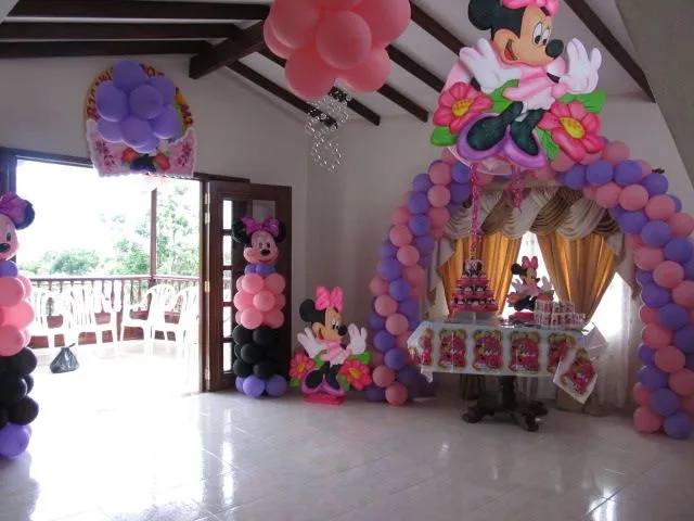 DECORACION GLOBOS MINNIE MOUSE RECREACIONISTAS MEDELLIN ...