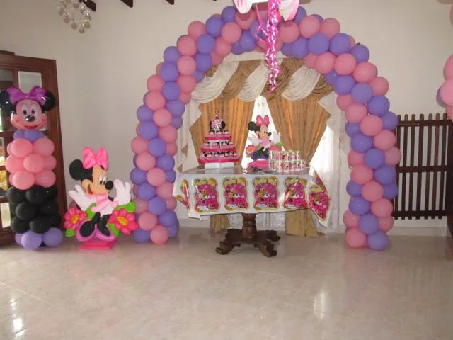 DECORACION GLOBOS MINNIE MOUSE RECREACIONISTAS MEDELLIN ...