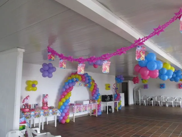 DECORACION CON GLOBOS MY LITTLE PONY - PEQUEÑO PONY |Fiestas ...