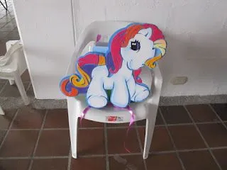DECORACION CON GLOBOS MY LITTLE PONY - PEQUEÑO PONY | Fiestas ...