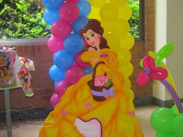 DECORACION CON GLOBOS PRINCESAS DISNEY |Revoltosos Recreaciones ...