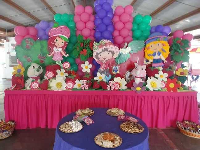Decoración de fresita para fiestas - Imagui Decoración de fresita para fiestas - Imagui
