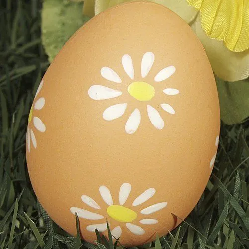 Decoración de huevos de Pascua con flores - Ideas para decorar ... Decoración de huevos de Pascua con flores - Ideas para decorar ...