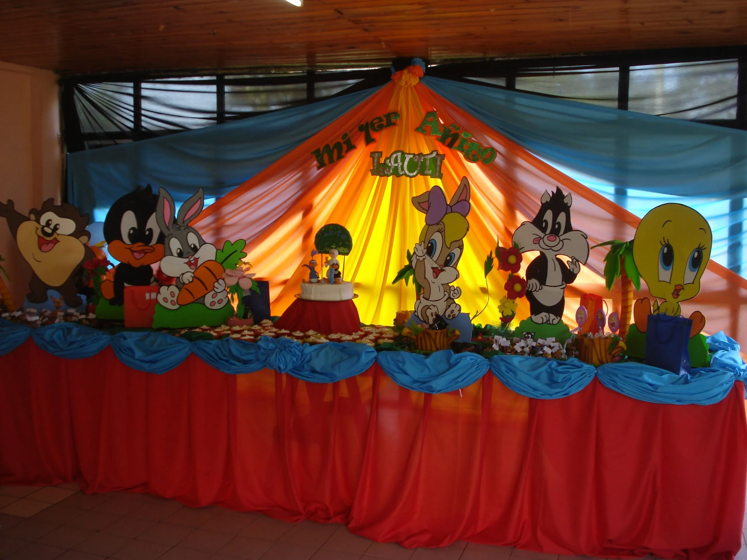 DECORACION DE LOS LOONEY TUNES BB - FIESTAIDEAS. | Looney Tunes ...