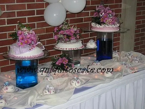 decoración de mesa y elaboración de tortas para XV años - a photo ...