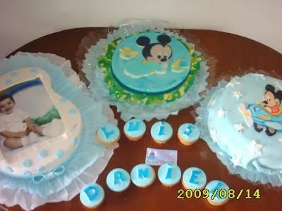 ... ponquesitos, gelatina Bidimensional y Torta Bidimensional bebe Mickey