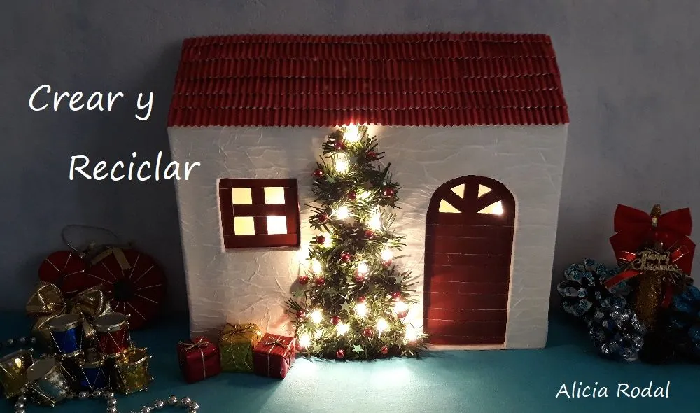 Decoración Navideña Casa de Cartón con LUCES - Crear y Reciclar Decoración Navideña Casa de Cartón con LUCES - Crear y Reciclar