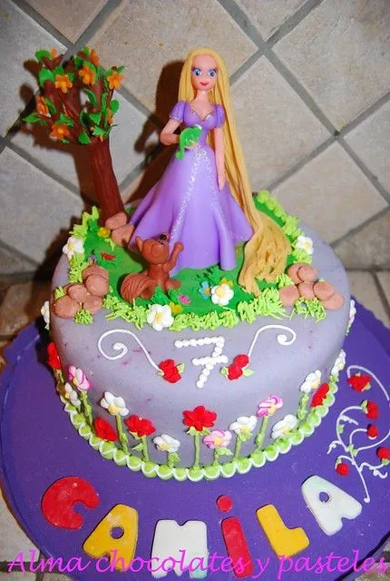 Foto torta de rapunzel - Imagui