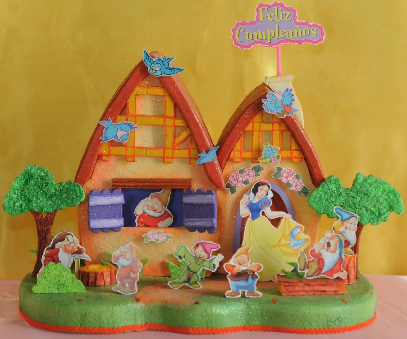 Pin Decoracion En Tecnopor Lima Perú on Pinterest