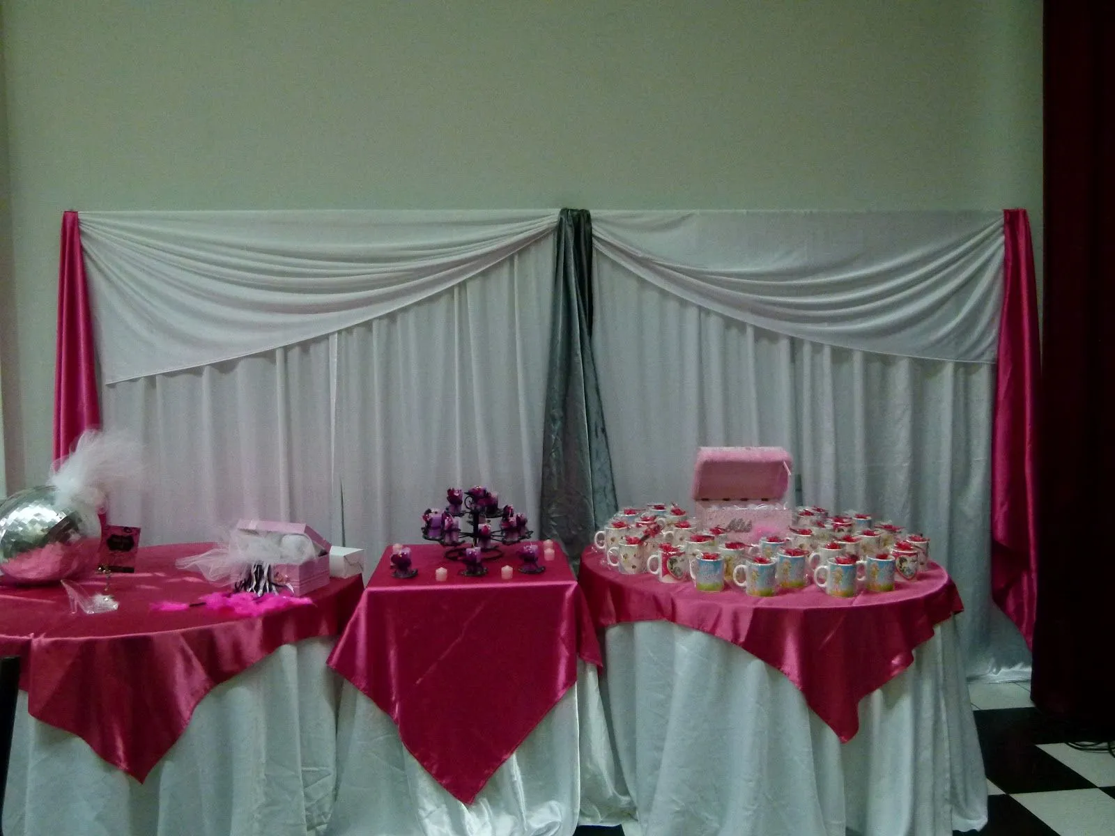 Decoración de tela para 15 años - Imagui