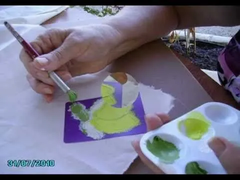 Decoración sobre tela, pintado de motivos en tela - YouTube