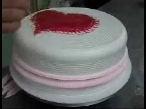 decoracion de tortas en crema chantilly el deco - YouTube