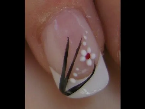 decoracion uñas flores sencillas flower nail art - YouTube