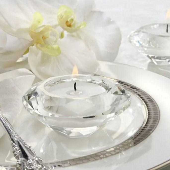 Decoración con velas y recuerdo de boda para invitados Decoración con velas y recuerdo de boda para invitados