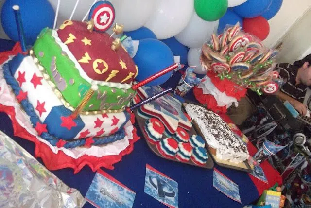 Decoraciones a tu Gusto: Fiesta de Los Vengadores Decoraciones a tu Gusto: Fiesta de Los Vengadores