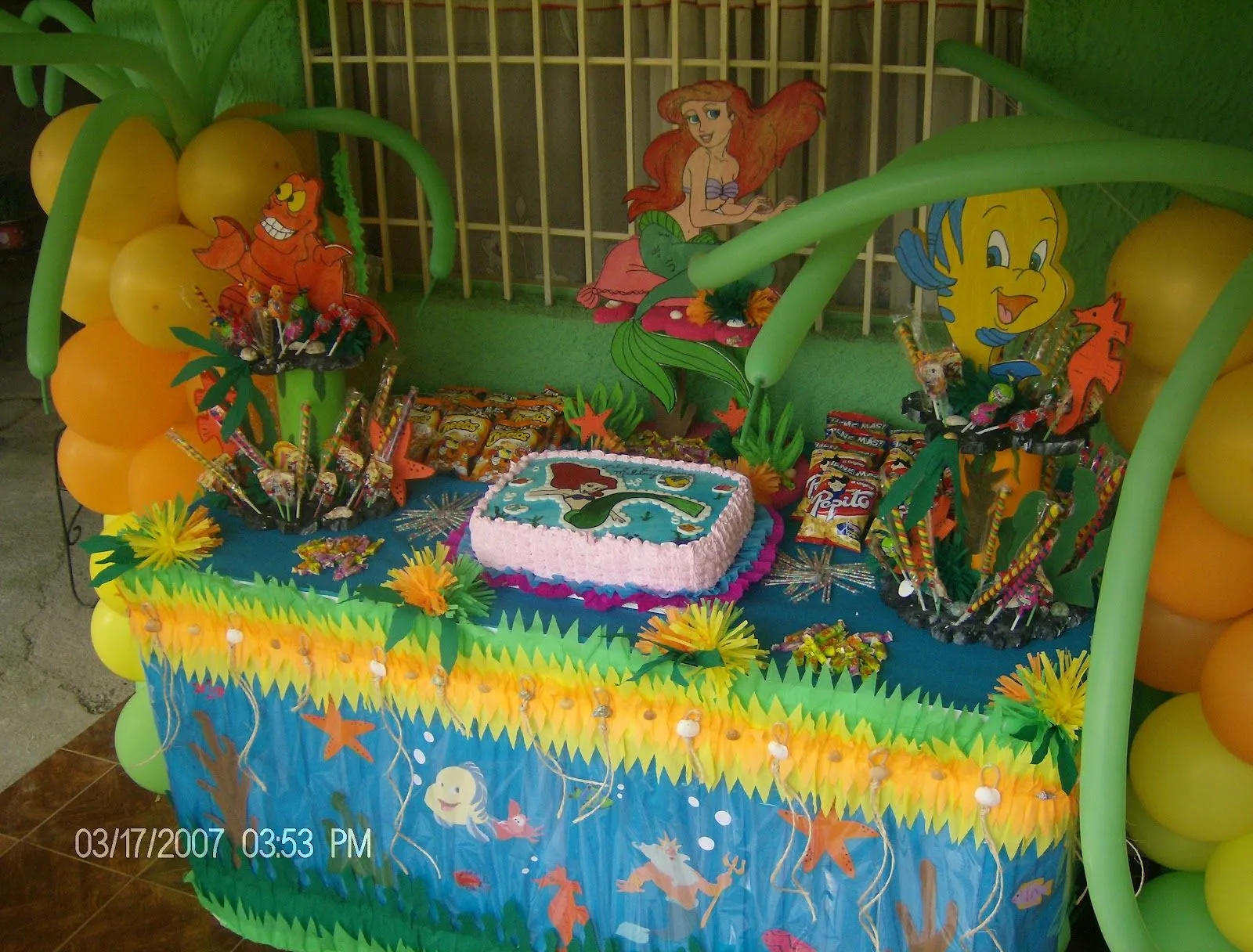 decoraciones infantiles flores y mariposas