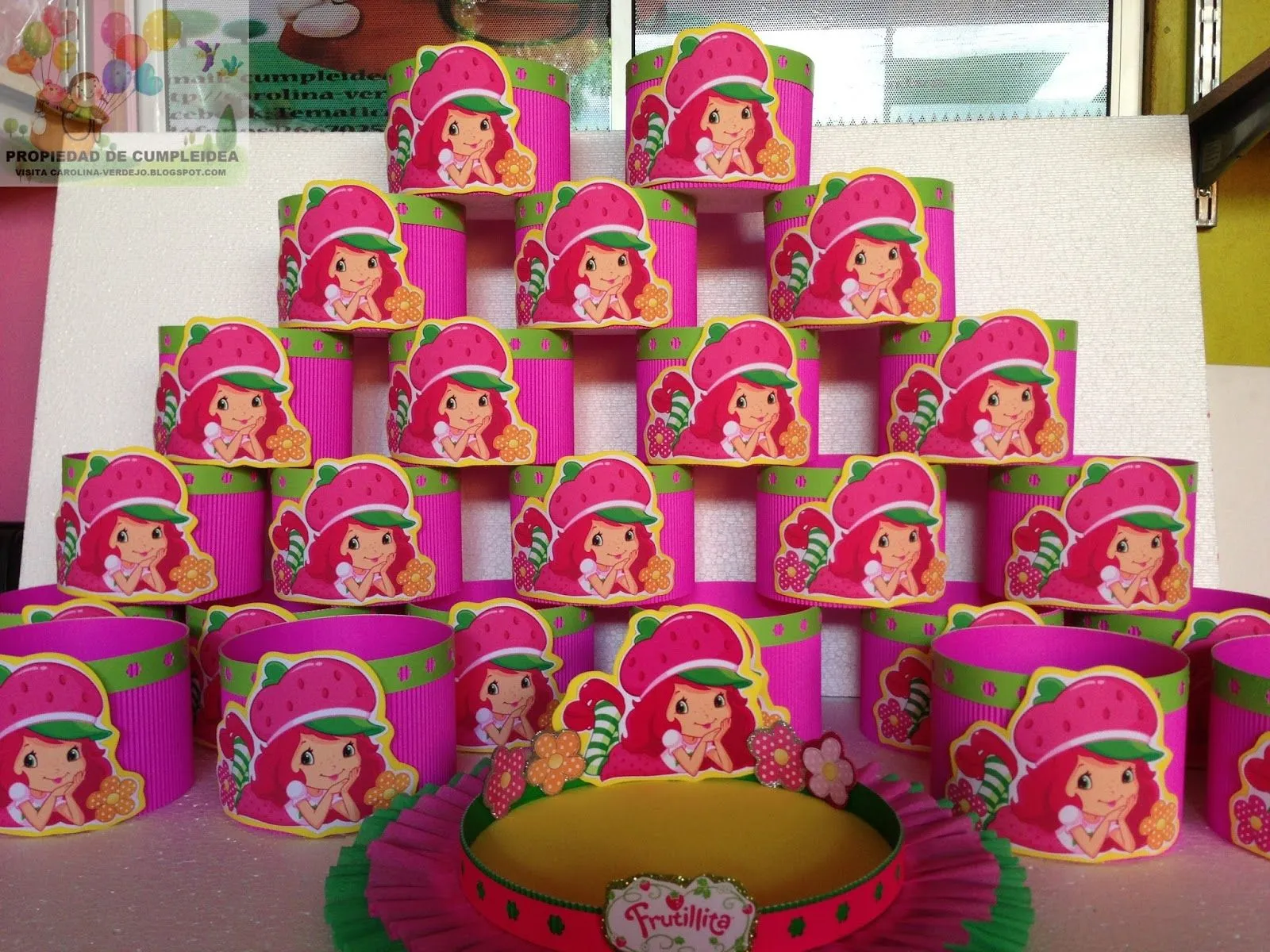 DECORACIONES INFANTILES: frutillita