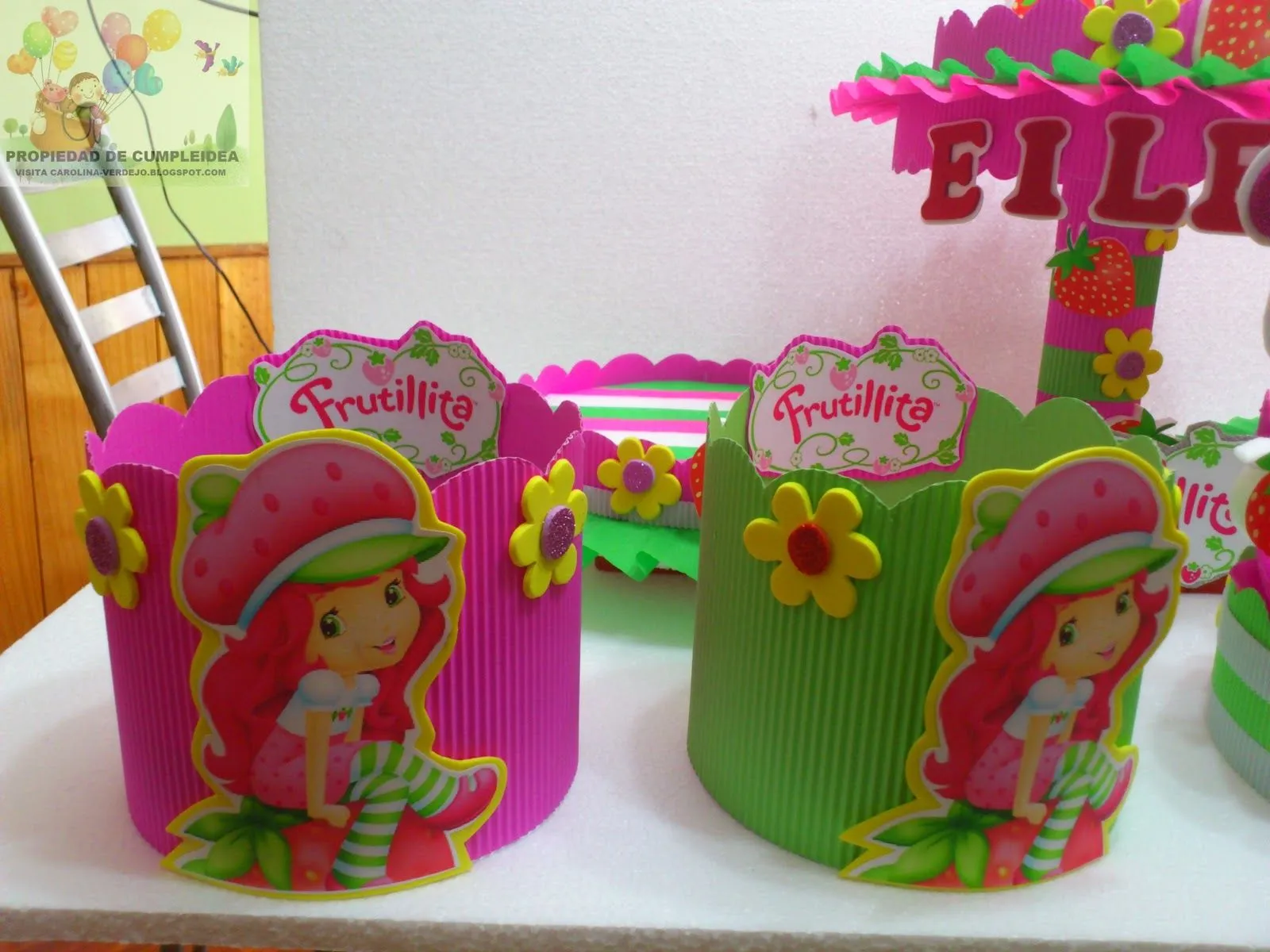 DECORACIONES INFANTILES: FRUTILLITA AVENTURAS EN TUTI FRUTI DECORACIONES INFANTILES: FRUTILLITA AVENTURAS EN TUTI FRUTI
