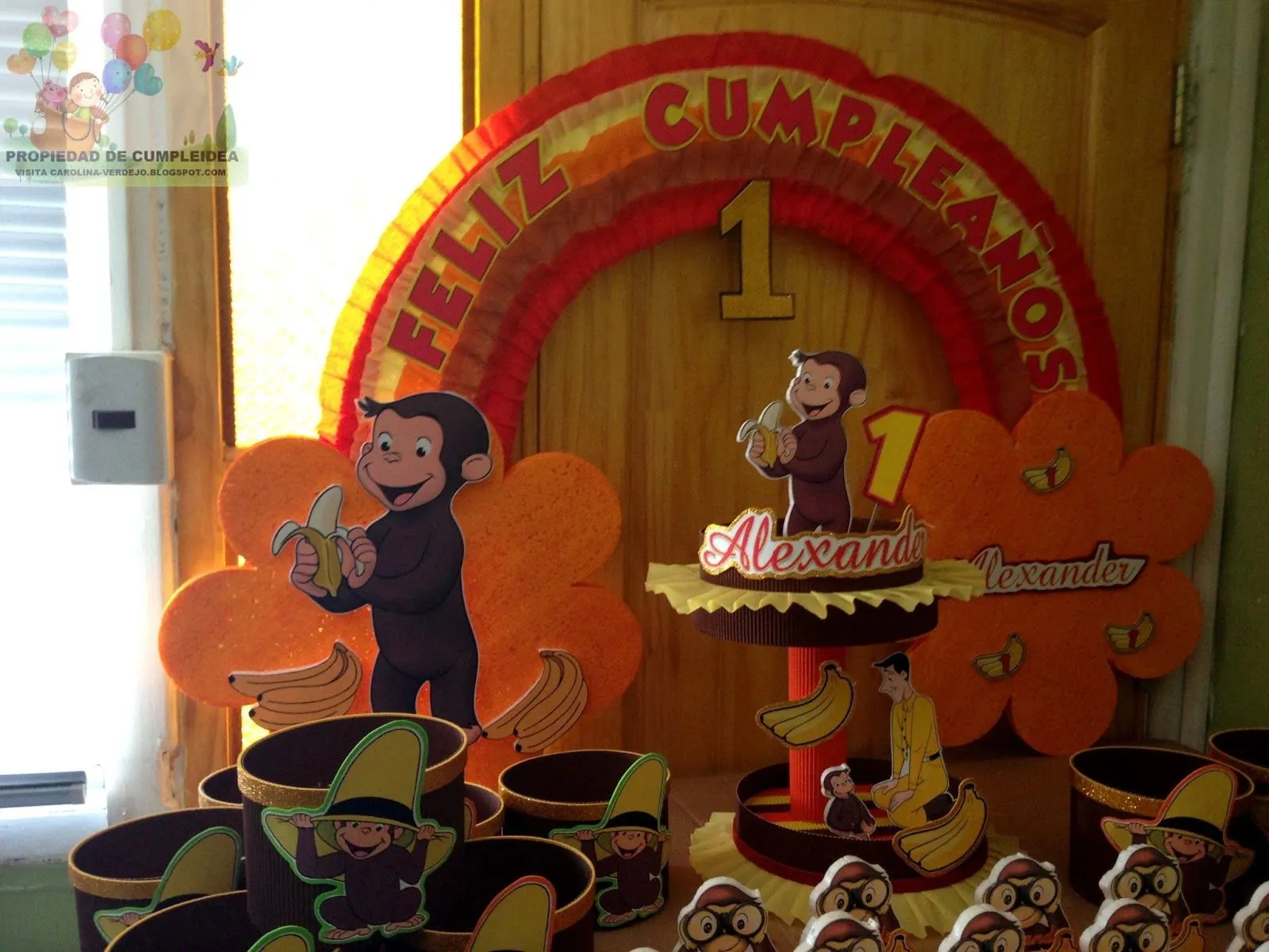 DECORACIONES INFANTILES: jorge el curioso