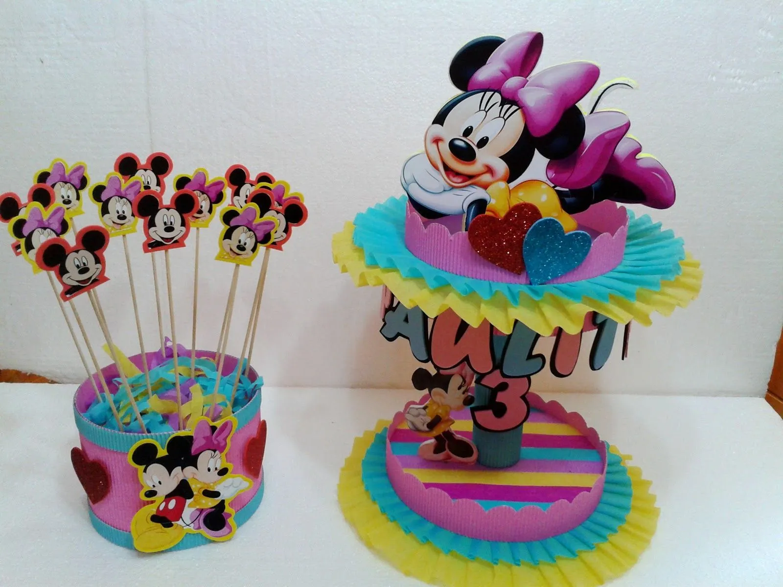DECORACIONES INFANTILES: PACK DE MINNIE ARCOIRIS, BROCHETAS Y DULCERO DECORACIONES INFANTILES: PACK DE MINNIE ARCOIRIS, BROCHETAS Y DULCERO