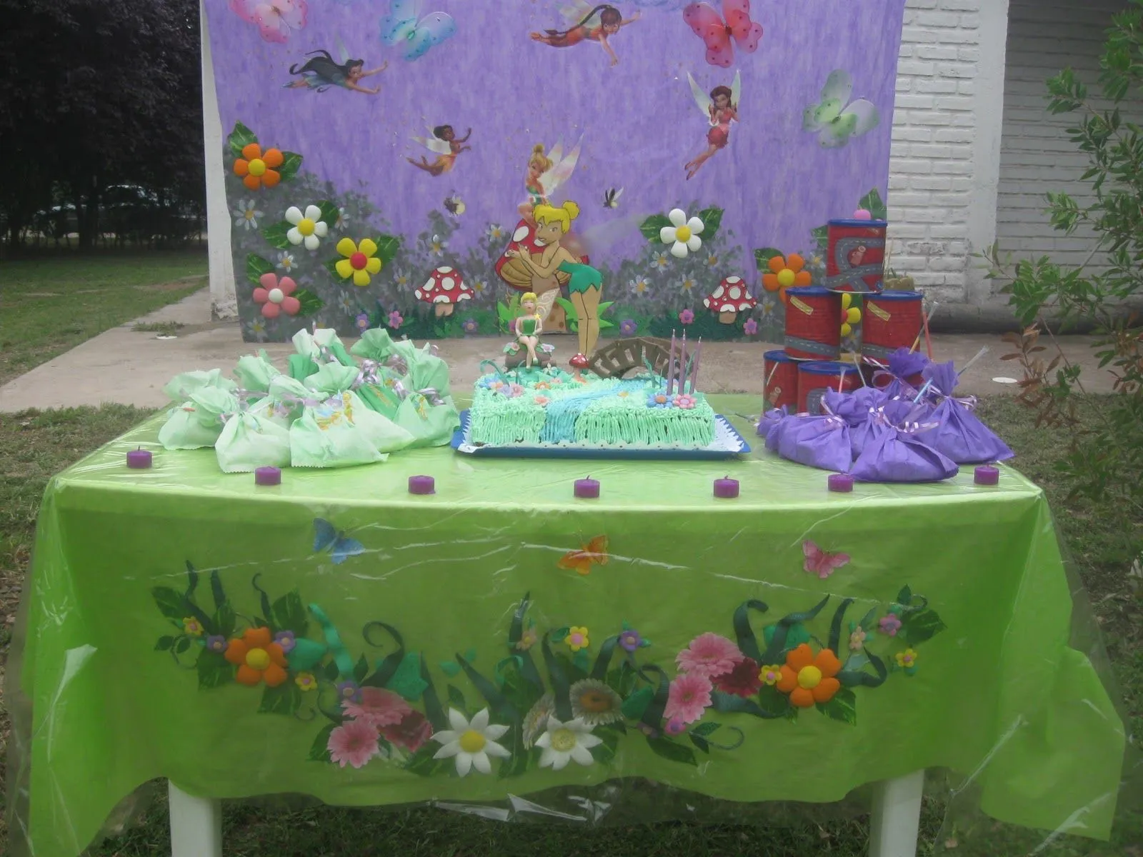 Decoraciones Mágicas: Cumpleaños TinkerBell Decoraciones Mágicas: Cumpleaños TinkerBell