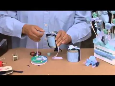 Como decorar un bote reciclado para un baby shower - YouTube