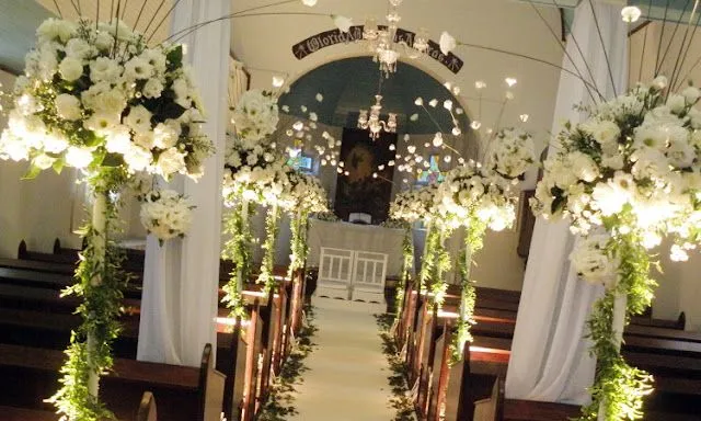 COMO DECORAR IGLESIA PARA BODA CHURCH WEDDING DECORATIONS : Ideas ...