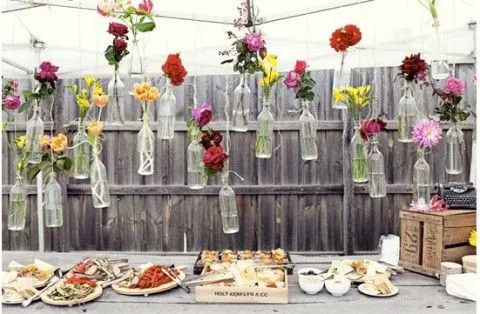 Cómo decorar la mesa navideña con botellas de vino | Cómo decorar la mesa navideña con botellas de vino |