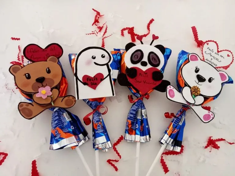 Cómo decorar Paletas Payasos para este 14 de febrero | Tus Buenas Noticias Cómo decorar Paletas Payasos para este 14 de febrero | Tus Buenas Noticias