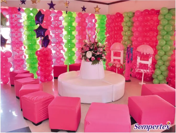Para decorar las paredes de esta fiesta se utilizaron varias ... Para decorar las paredes de esta fiesta se utilizaron varias ...